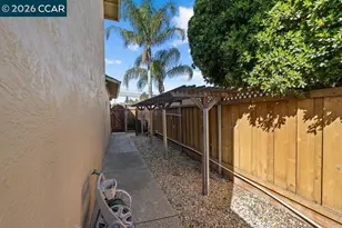1560 Ayers Rd, Concord, CA 94521 - Photo 52