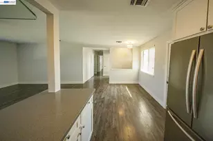 141 McKiernan Dr, Folsom, CA 95630 - Photo 14