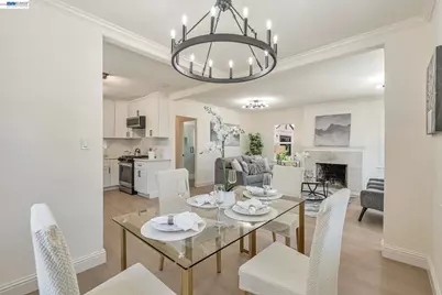 6927 Sunkist Dr, Oakland, CA 94605 - Photo 14