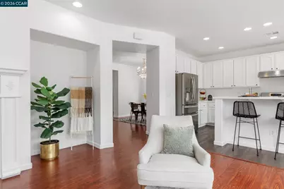 5700 Oakmont Dr, Richmond, CA 94806 - Photo 18