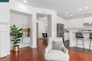 5700 Oakmont Dr, Richmond, CA 94806 - Photo 18