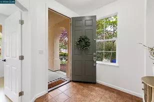 5700 Oakmont Dr, Richmond, CA 94806 - Photo 6