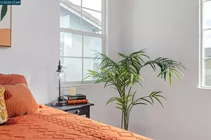 5700 Oakmont Dr, Richmond, CA 94806 - Photo 36