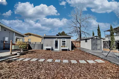 5706 Brookdale Ave, Oakland, CA 94605 - Photo 26