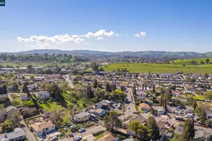 4216 Irene Dr, Martinez, CA 94553 - Photo 32