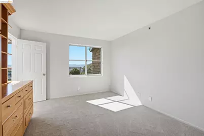 1200 Brickyard Way #412, Richmond, CA 94801 - Photo 22