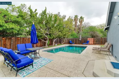 23 Capistrano Ct, Clayton, CA 94517 - Photo 40