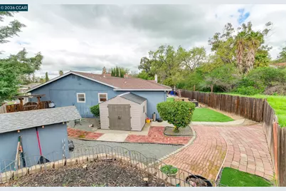 23 Capistrano Ct, Clayton, CA 94517 - Photo 42