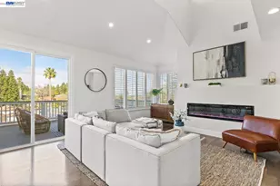 1048 Peppermill Ct, Concord, CA 94518 - Photo 14