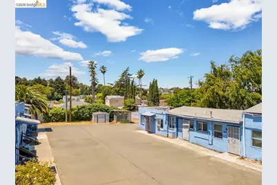 121 Lincoln Rd, Vallejo, CA 94590 - Photo 8