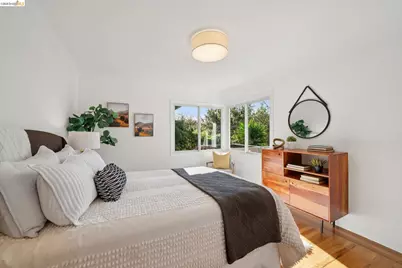 6411 Snake Road, Oakland, CA 94611 - Photo 30