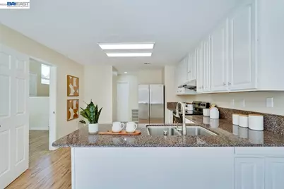 4691 Rousillon Ave, Fremont, CA 94555 - Photo 18