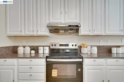 4691 Rousillon Ave, Fremont, CA 94555 - Photo 16