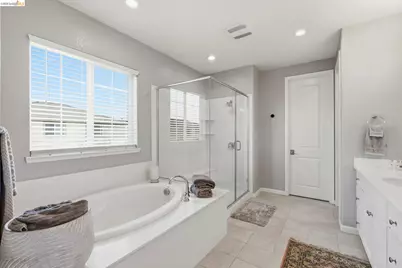 369 Parkfield Way, Oakley, CA 94561 - Photo 20