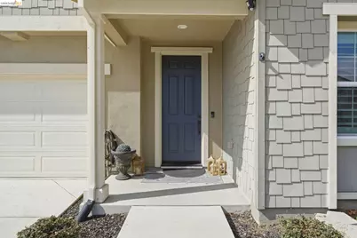 369 Parkfield Way, Oakley, CA 94561 - Photo 2