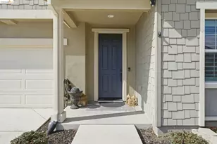 369 Parkfield Way, Oakley, CA 94561 - Photo 2