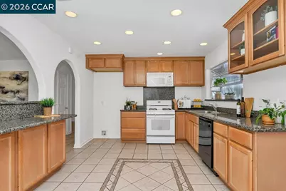 1475 Bassett Dr, Concord, CA 94521 - Photo 10