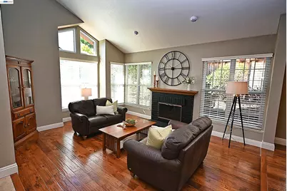 8133 Via Zapata, Dublin, CA 94568 - Photo 10