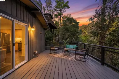 6416 Valley View Rd, Oakland, CA 94611 - Photo 52