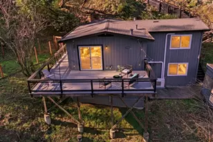 6416 Valley View Rd, Oakland, CA 94611 - Photo 2