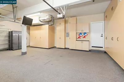 2042 Smith Ln, Concord, CA 94518 - Photo 40