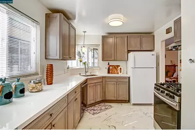 933 Cerrito St, Albany, CA 94706 - Photo 8