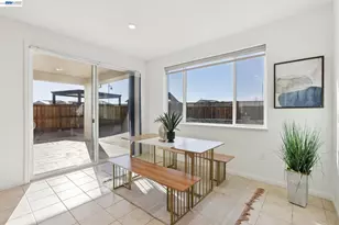 16172 Abernathy Ct, Lathrop, CA 95330 - Photo 12