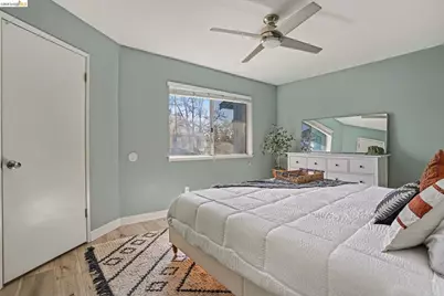 1913 Monterey Dr, Livermore, CA 94551 - Photo 12