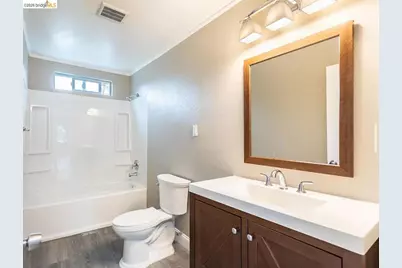 1104 Holly Ave, Linda, CA 95961 - Photo 12