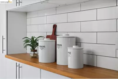 4030 Lusk St, Oakland, CA 94608 - Photo 14