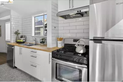 4030 Lusk St, Oakland, CA 94608 - Photo 16