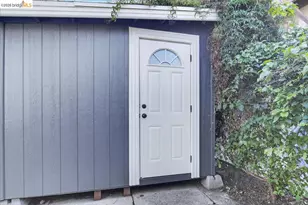 4030 Lusk St, Oakland, CA 94608 - Photo 28