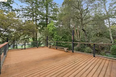 39 Canyon Rd, Berkeley, CA 94704 - Photo 14
