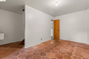 39 Canyon Rd, Berkeley, CA 94704 - Photo 48