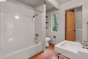 39 Canyon Rd, Berkeley, CA 94704 - Photo 44