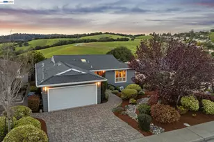 3146 Aylesbury Ct, Castro Valley, CA 94546 - Photo 6