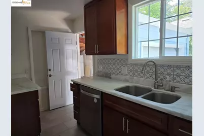 241 Humboldt St, San Rafael, CA 94901 - Photo 16