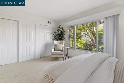 2057 Golden Rain Rd #8, Walnut Creek, CA 94595 - Photo 12