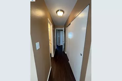 355 Parkview Ter #A-8, Vallejo, CA 94589 - Photo 4