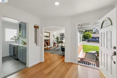 4539 Elinora Avenue, Oakland, CA 94619 - Photo 6