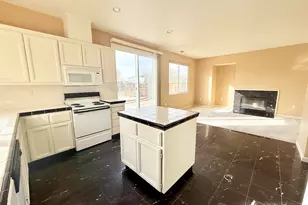763 Point Pinole Ct, Richmond, CA 94806 - Photo 8