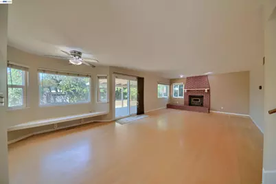 1425 Forest Dr, Turlock, CA 95380 - Photo 6