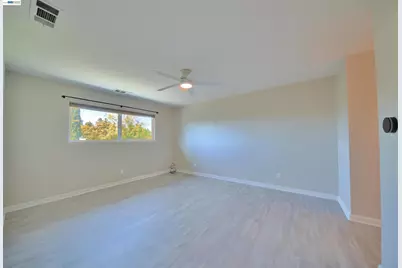 1425 Forest Dr, Turlock, CA 95380 - Photo 26