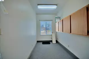 1425 Forest Dr, Turlock, CA 95380 - Photo 16