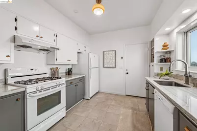 1519 Oxford St #E, Berkeley, CA 94709 - Photo 8