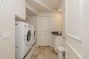 51 Seminary Cove Dr, Mill Valley, CA 94941 - Photo 20