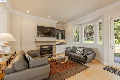 51 Seminary Cove Dr, Mill Valley, CA 94941 - Photo 6
