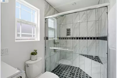 1954 87th Ave, Oakland, CA 94621 - Photo 26