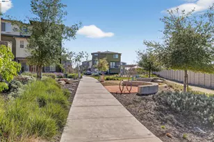 234 Bolt Ct, Hayward, CA 94544 - Photo 30