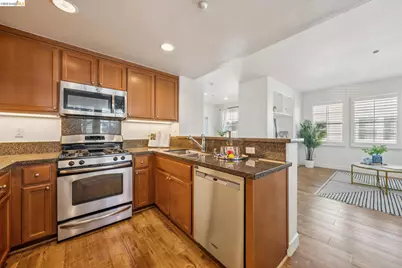 2153 Northshore Dr, Richmond, CA 94804 - Photo 16